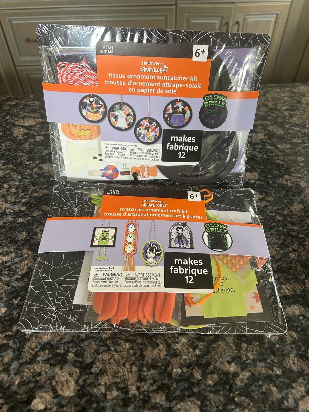 CREATOLOGY HALLOWEEN CRAFT KITS LOT OF 2 NWT